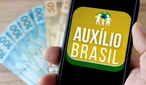 Empréstimo Auxílio Brasil.jpeg